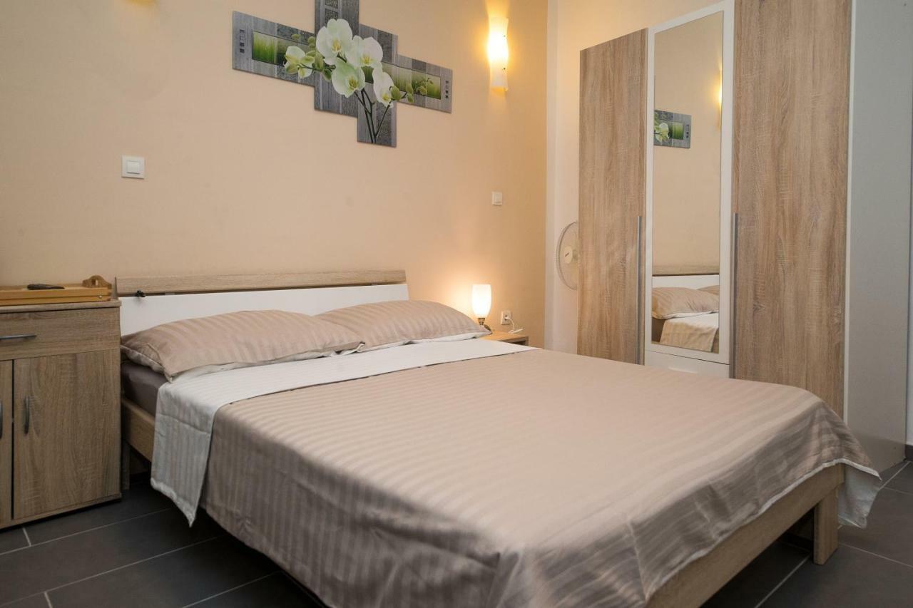 Apartment Zorica Crikvenica Exterior foto