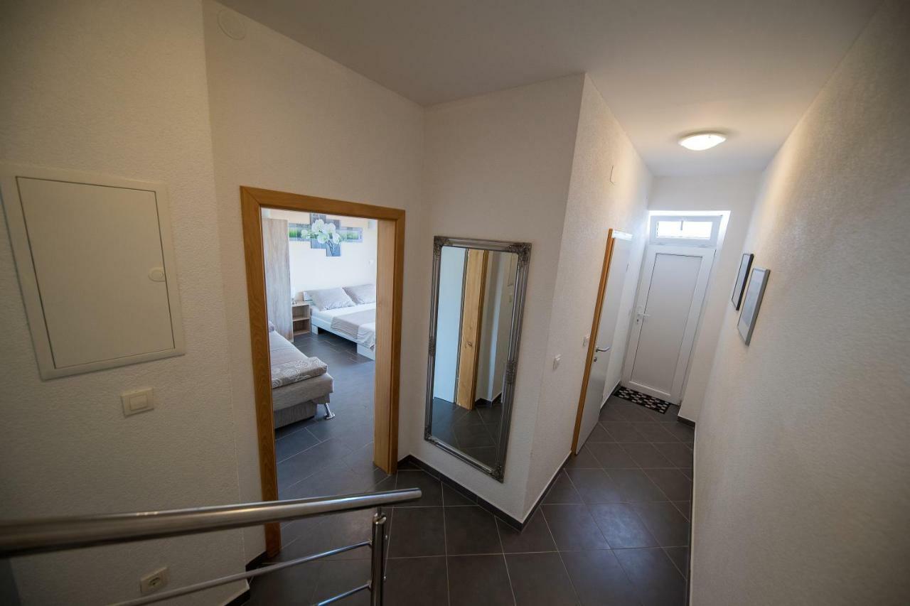 Apartment Zorica Crikvenica Exterior foto
